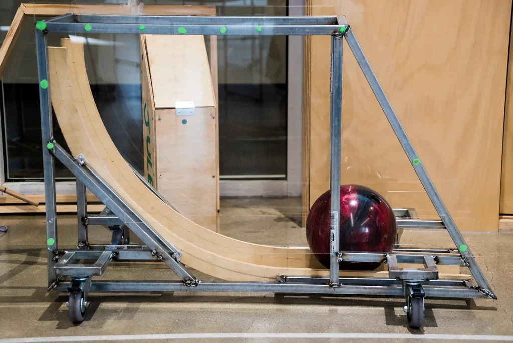 TOM-Melbourne_wheelchair-bowling-device_4